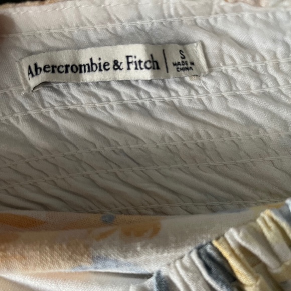 Abercrombie & Fitch - Ruffled Strap Skort - Size S - Picture 3 of 5